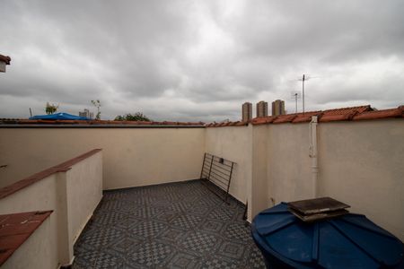 Casa à venda com 144m², 3 quartos e 2 vagasFundos