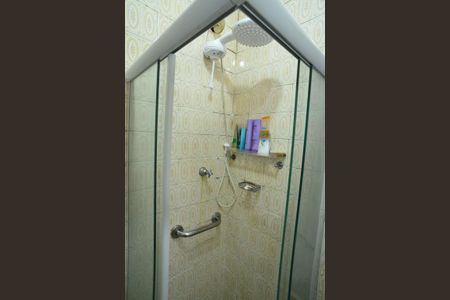 Casa de condomínio à venda com 160m², 2 quartos e 2 vagas Casa de condomínio à venda com 160m², 2 quartos e 2 vagasBanheiro 2