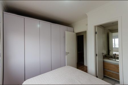 Apartamento à venda com 72m², 3 quartos e 2 vagasSuíte