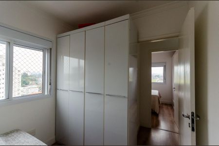 Apartamento à venda com 72m², 3 quartos e 2 vagasQuarto 2