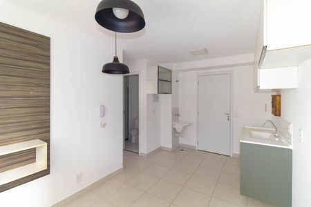 Apartamento para alugar com 32m², 2 quartos e sem vaga Apartamento para alugar com 32m², 2 quartos e sem vagaSala
