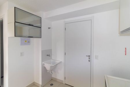 Apartamento para alugar com 32m², 2 quartos e sem vaga Apartamento para alugar com 32m², 2 quartos e sem vagaÁrea de Serviço