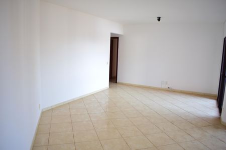 Apartamento para alugar com 174m², 4 quartos e 2 vagasSala