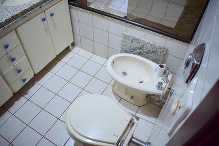 Apartamento para alugar com 174m², 4 quartos e 2 vagasBanheiro da Suíte 1