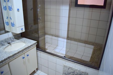Apartamento para alugar com 174m², 4 quartos e 2 vagasBanheiro da Suíte 1
