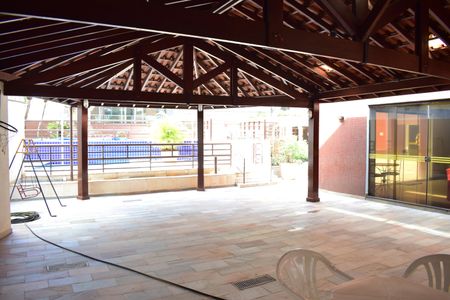 Apartamento para alugar com 174m², 4 quartos e 2 vagasÁrea comum - Salão de festas