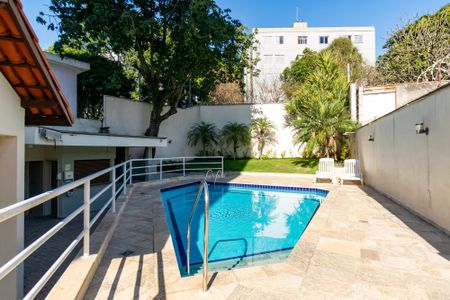 Apartamento à venda com 67m², 2 quartos e 1 vaga Apartamento à venda com 67m², 2 quartos e 1 vagaÁrea comum - Piscina