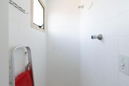 Apartamento à venda com 67m², 2 quartos e 1 vaga Apartamento à venda com 67m², 2 quartos e 1 vagaBanheiro de Serviço