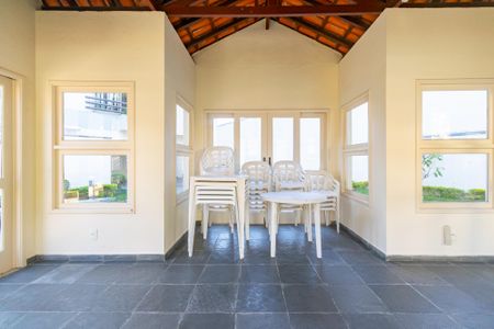 Apartamento à venda com 67m², 2 quartos e 1 vaga Apartamento à venda com 67m², 2 quartos e 1 vagaÁrea comum - Salão de festas