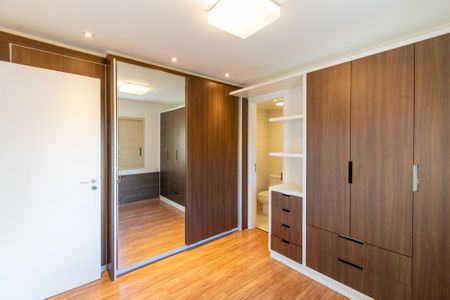 Apartamento à venda com 67m², 2 quartos e 1 vaga Apartamento à venda com 67m², 2 quartos e 1 vagaSuíte