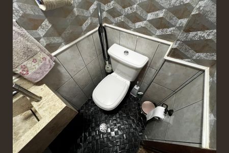 Casa à venda com 150m², 3 quartos e 2 vagasLavabo