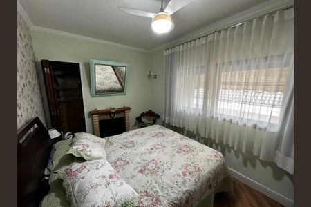 Casa à venda com 150m², 3 quartos e 2 vagasQuarto 2