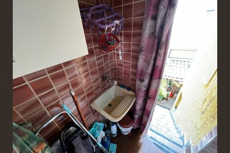 Casa à venda com 150m², 3 quartos e 2 vagasÁrea de Serviço