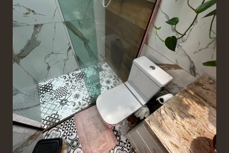 Casa à venda com 150m², 3 quartos e 2 vagasBanheiro