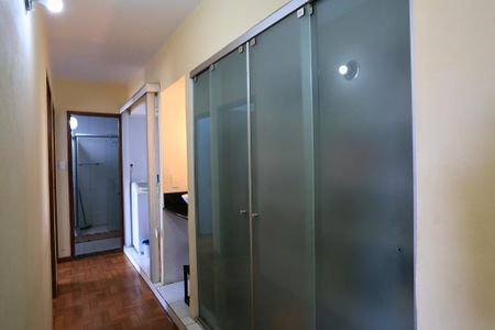 Apartamento à venda com 89m², 2 quartos e sem vagaCorredor