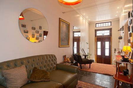 Casa à venda com 270m², 4 quartos e 1 vaga Casa à venda com 270m², 4 quartos e 1 vagaAnte-sala