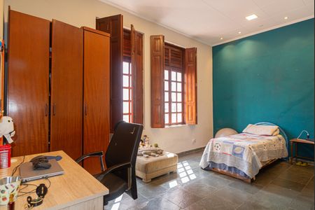 Casa à venda com 270m², 4 quartos e 1 vaga Casa à venda com 270m², 4 quartos e 1 vagaQuarto 3