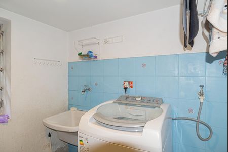 Casa à venda com 270m², 4 quartos e 1 vaga Casa à venda com 270m², 4 quartos e 1 vagaÁrea de Serviço