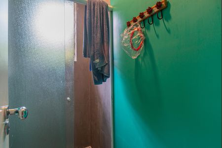 Casa à venda com 270m², 4 quartos e 1 vaga Casa à venda com 270m², 4 quartos e 1 vagaBanheiro 2