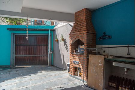 Casa à venda com 270m², 4 quartos e 1 vaga Casa à venda com 270m², 4 quartos e 1 vagaGaragem/Churrasqueira