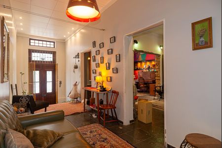 Casa à venda com 270m², 4 quartos e 1 vaga Casa à venda com 270m², 4 quartos e 1 vagaAnte-sala