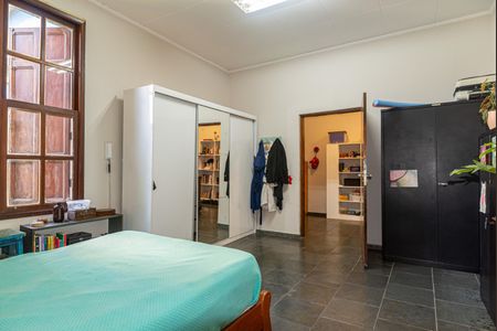 Casa à venda com 270m², 4 quartos e 1 vaga Casa à venda com 270m², 4 quartos e 1 vagaQuarto 4