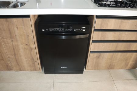 Casa de condomínio para alugar com 211m², 2 quartos e 2 vagasCozinha