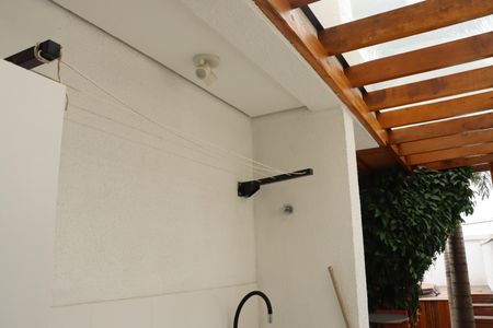 Casa de condomínio para alugar com 211m², 2 quartos e 2 vagasÁrea de Serviço