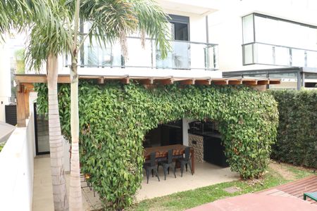 Casa de condomínio para alugar com 211m², 2 quartos e 2 vagasÁrea Externa