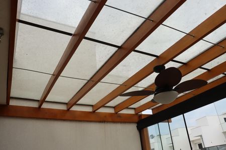 Casa de condomínio para alugar com 211m², 2 quartos e 2 vagasCobertura