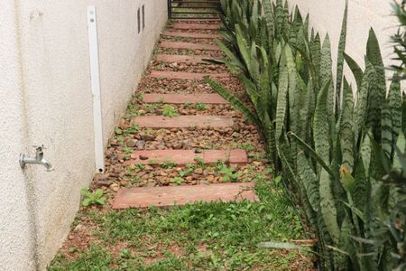 Casa de condomínio para alugar com 211m², 2 quartos e 2 vagasÁrea Externa