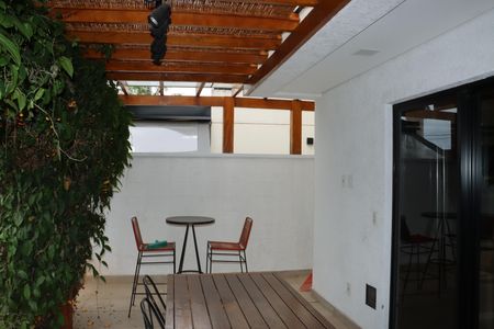 Casa de condomínio para alugar com 211m², 2 quartos e 2 vagasÁrea Externa