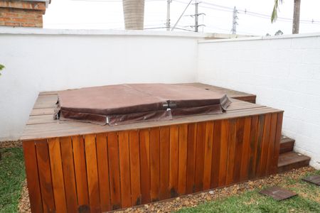 Casa de condomínio para alugar com 211m², 2 quartos e 2 vagasÁrea Externa