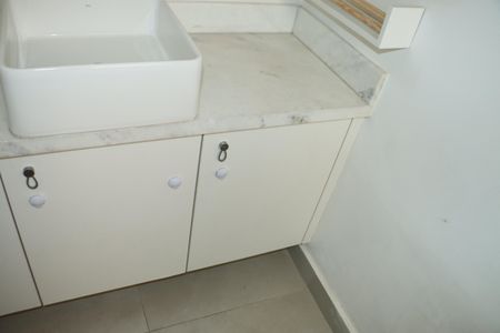 Casa de condomínio para alugar com 211m², 2 quartos e 2 vagasBanheiro da Suíte 2