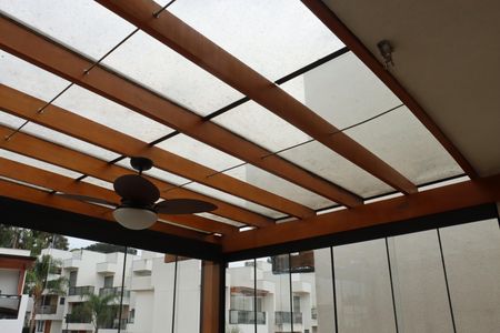 Casa de condomínio para alugar com 211m², 2 quartos e 2 vagasCobertura