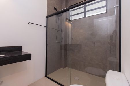 Apartamento à venda com 71m², 2 quartos e sem vagaBanheiro