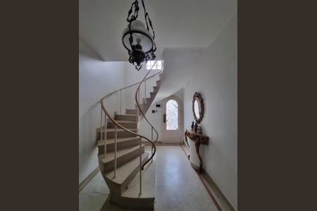 Casa à venda com 300m², 4 quartos e 4 vagas Casa à venda com 300m², 4 quartos e 4 vagasFoto 12