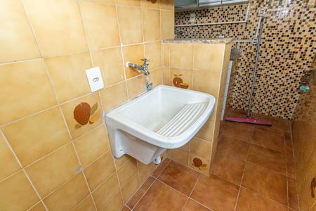 Apartamento para alugar com 55m², 2 quartos e 1 vagaCozinha e Área de Serviço