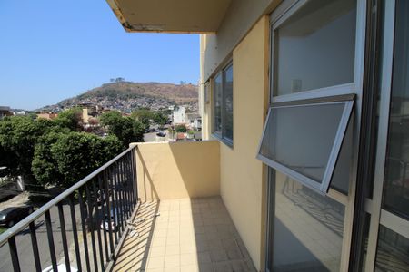 Apartamento à venda com 84m², 2 quartos e 1 vagaVaranda