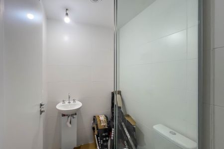 Studio para alugar com 24m², 1 quarto e 1 vaga Studio para alugar com 24m², 1 quarto e 1 vagaBanheiro Social