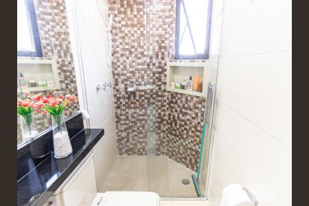 Apartamento à venda com 160m², 3 quartos e 3 vagas Apartamento à venda com 160m², 3 quartos e 3 vagasBanheiro da Suíte