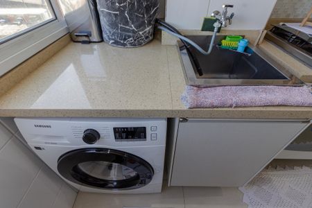 Apartamento à venda com 44m², 2 quartos e 1 vagaÁrea de Serviço