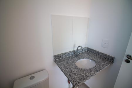 Apartamento para alugar com 30m², 1 quarto e sem vaga Apartamento para alugar com 30m², 1 quarto e sem vagaBanheiro da Suíte