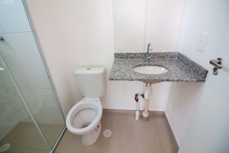 Apartamento para alugar com 30m², 1 quarto e sem vaga Apartamento para alugar com 30m², 1 quarto e sem vagaBanheiro da Suíte