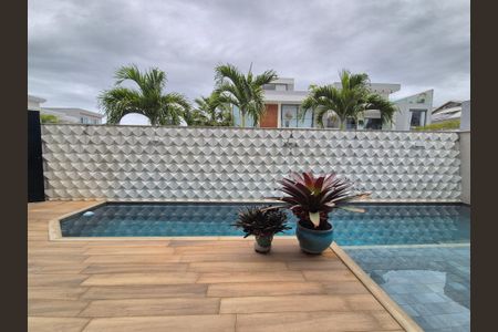 Casa de condomínio à venda com 426m², 5 quartos e 2 vagas Casa de condomínio à venda com 426m², 5 quartos e 2 vagasÁrea externa