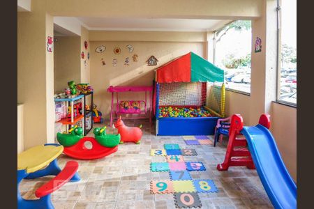 Apartamento à venda com 58m², 2 quartos e 1 vaga Apartamento à venda com 58m², 2 quartos e 1 vagaÁrea Comum