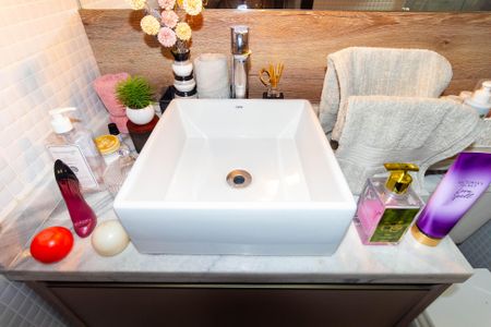 Apartamento à venda com 76m², 3 quartos e 1 vagaBanheiro da Suíte