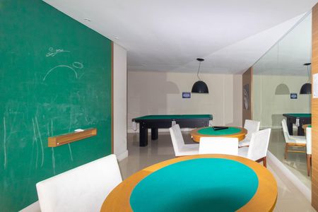 Apartamento à venda com 76m², 3 quartos e 1 vagaSalão de jogos