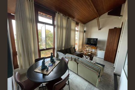 Casa à venda com 367m², 4 quartos e 5 vagasFoto 66