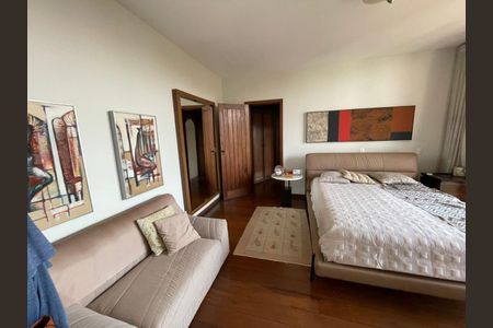 Casa à venda com 367m², 4 quartos e 5 vagasFoto 67